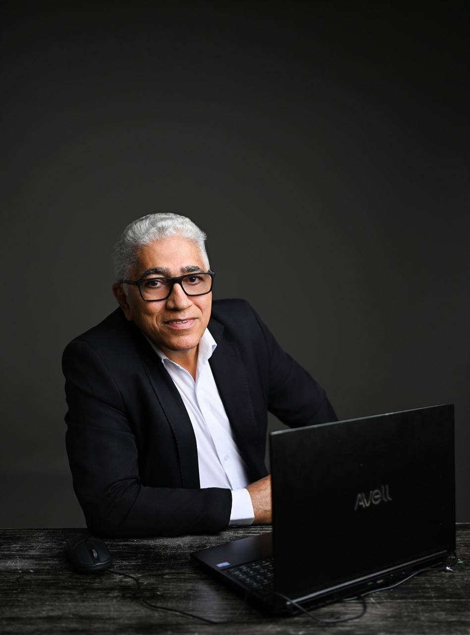 Noélio José psicanalista
